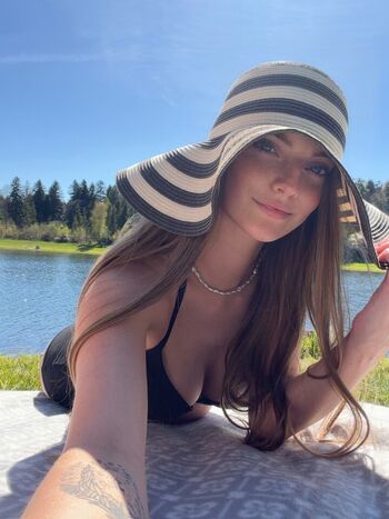 Leaked Klara cechova private photo viral onlyfans