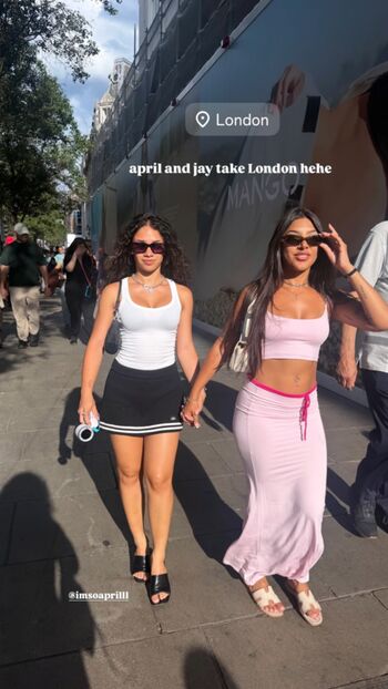 Leaked Knbbyknees private photo viral onlyfans