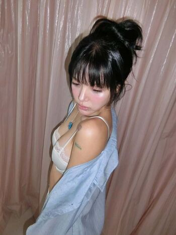 Leaked Kpop girls page private photo viral onlyfans