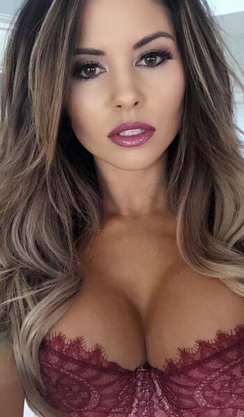Leaked Kristen strout private photo viral onlyfans
