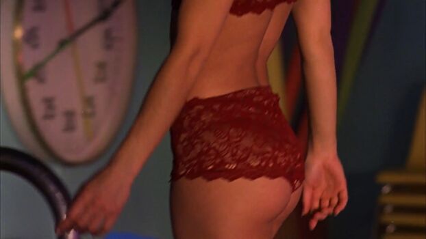 Kristin Kreuk