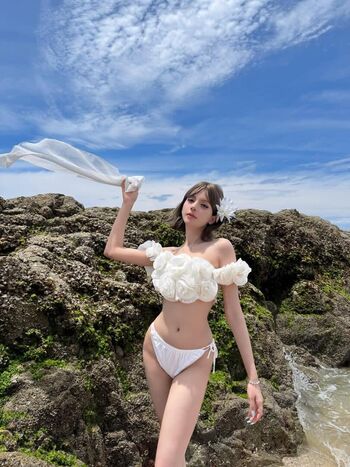 Leaked Kriti karmakar private photo viral onlyfans