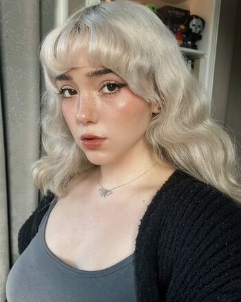 Leaked Kvwviiju page private photo viral onlyfans