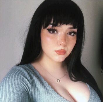 Leaked Kvwviiju page private photo viral onlyfans