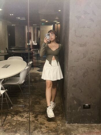 Leaked Kwinbih page private photo viral onlyfans