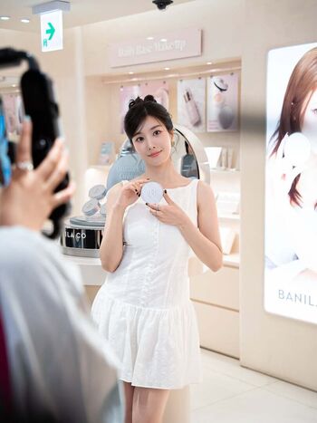 Leaked Kwon eunbi page private photo viral onlyfans