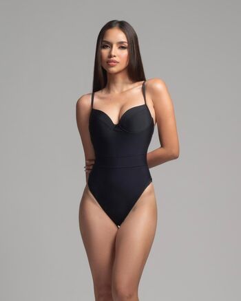 Kylah Dela Pena