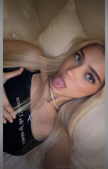 Leaked Kylamaee private photo viral onlyfans