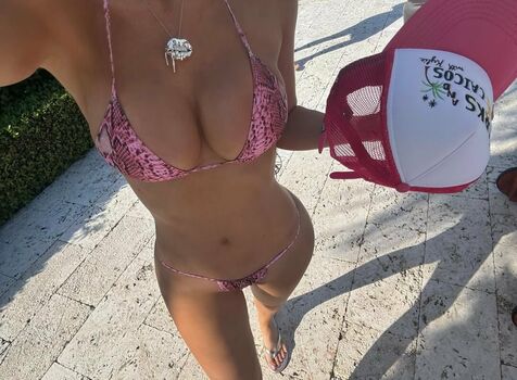 Leaked Kylie jenner  page private photo viral onlyfans