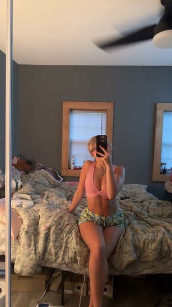 Leaked Kyliestover private photo viral onlyfans
