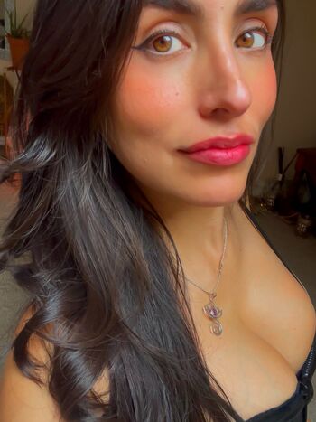 Leaked La layana rous page private photo viral onlyfans