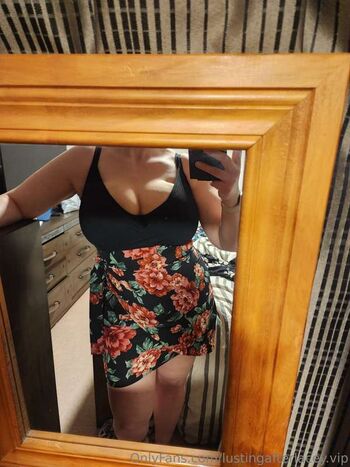 Leaked Lacey taylor private photo viral onlyfans