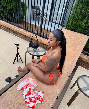 ladii___loyalty