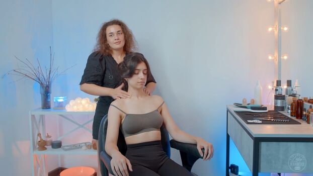 Leaked Lady barbers asmr private photo viral onlyfans