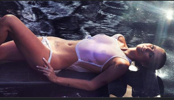 Leaked Laeticia hallyday private photo viral onlyfans