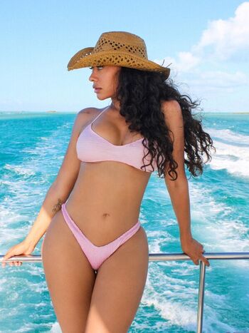 Leaked Aespa official/ private photo viral onlyfans
