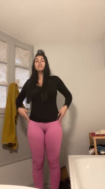 Leaked Lamujerbuenaa private photo viral onlyfans