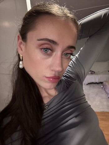 lanarhoadesjunior