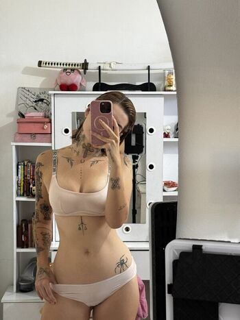 Leaked Laotacostena private photo viral onlyfans