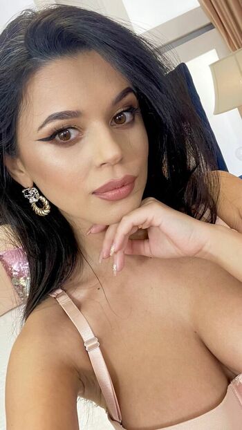 Leaked Lara charm private photo viral onlyfans