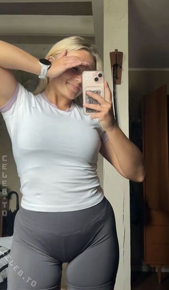 Lara Esser