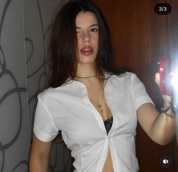 Leaked Lara lobo private photo viral onlyfans