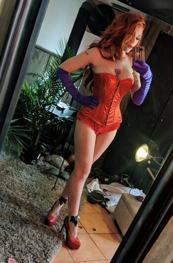 Leaked Lara loxley page private photo viral onlyfans