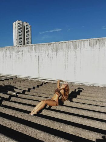Lara Silva