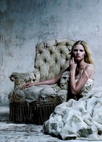 Lara Stone