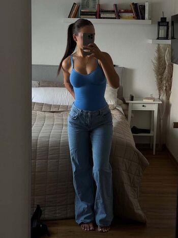 Leaked Lara stxx private photo viral onlyfans