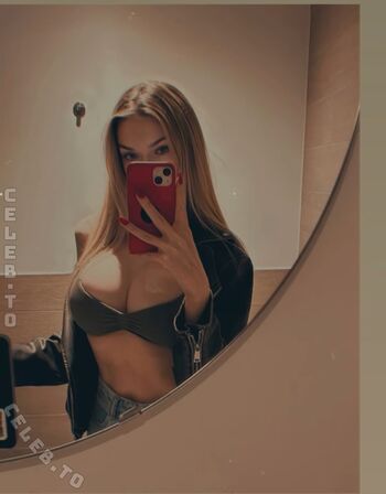 Laraa08