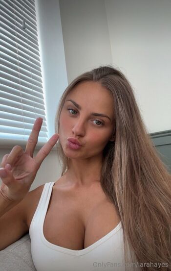 Leaked Larahayes private photo viral onlyfans