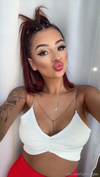 Leaked Laravegas private photo viral onlyfans