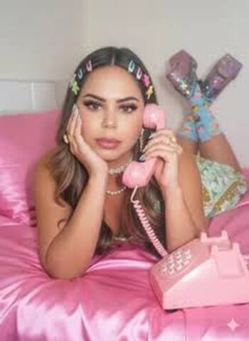 Leaked Lariic page private photo viral onlyfans