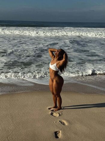 Leaked Larissa felix private photo viral onlyfans