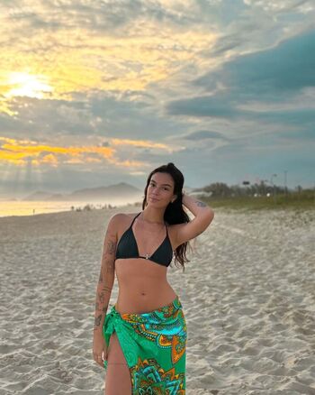 Leaked Larissa jardim private photo viral onlyfans