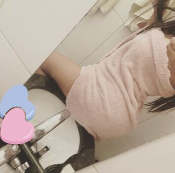Leaked Larissa kalli private photo viral onlyfans