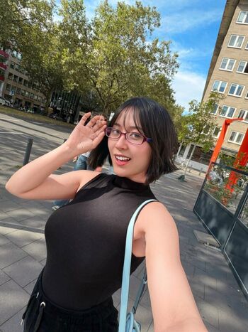Leaked Larissa rochefort private photo viral onlyfans