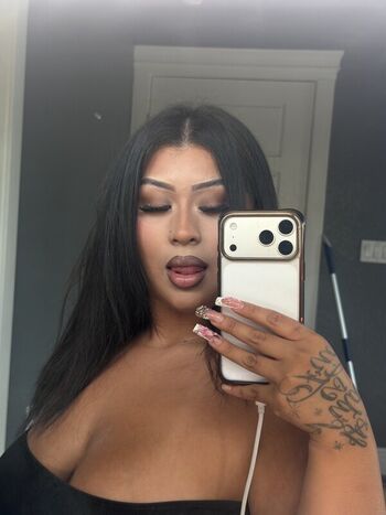 Latinaxmami4U
