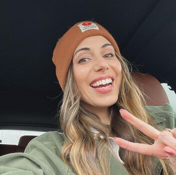 Laura Bailey