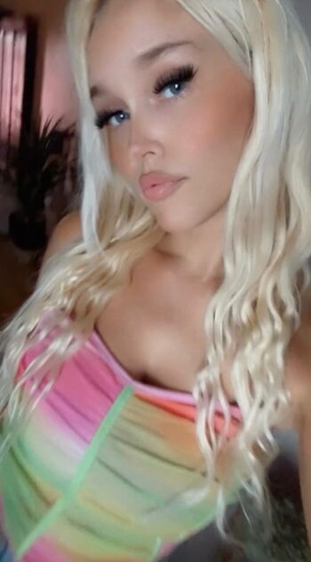 Laura Jayne