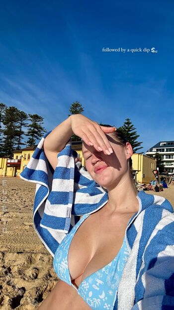 Leaked Laura mae private photo viral onlyfans