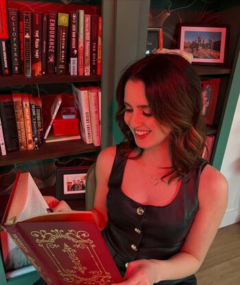 Leaked Laura marano private photo viral onlyfans