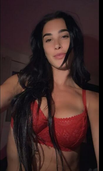 Leaked Laura petard page private photo viral onlyfans