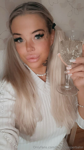 Laura Reeperbahn