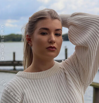 Leaked Laura ski private photo viral onlyfans