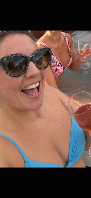 Leaked Laura tobin private photo viral onlyfans
