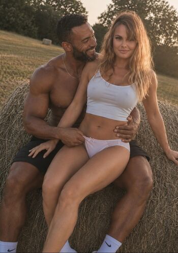 Leaked Laura woodford private photo viral onlyfans