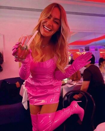 Laura Woods