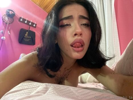 lauraac1